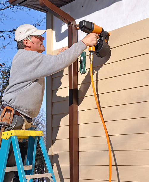 Siding Removal and Disposal in Marfa, TX